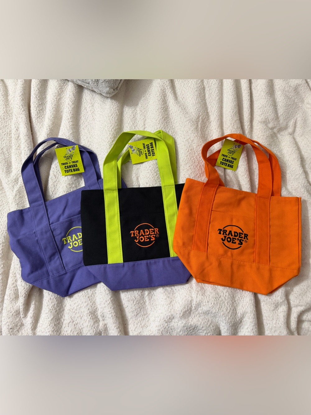 Trader Joe’s October Halloween 2025 Canvas tote bags bundle lot